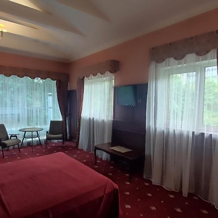 Aqvium Hotel Dnipro Eksteriør billede