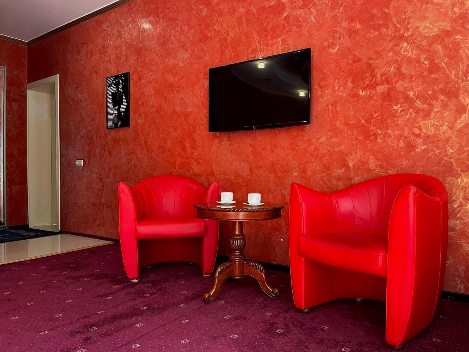 Aqvium Hotel Dnipro Eksteriør billede