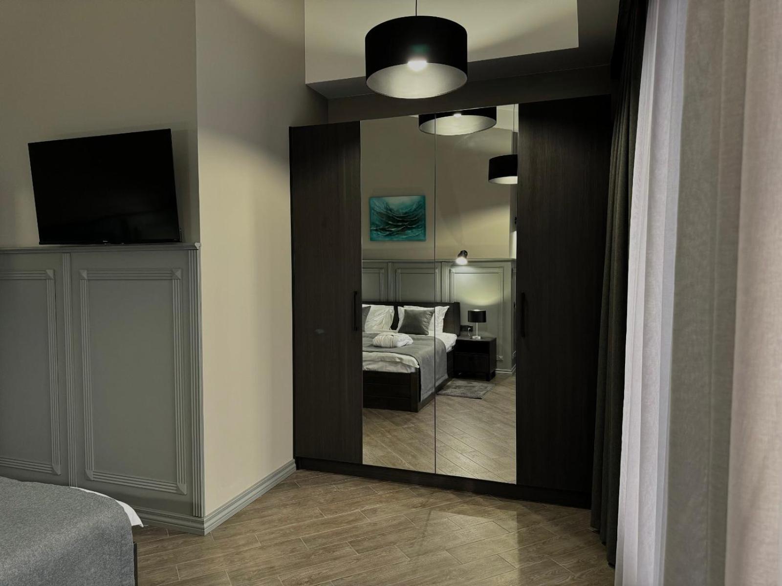 Aqvium Hotel Dnipro Eksteriør billede