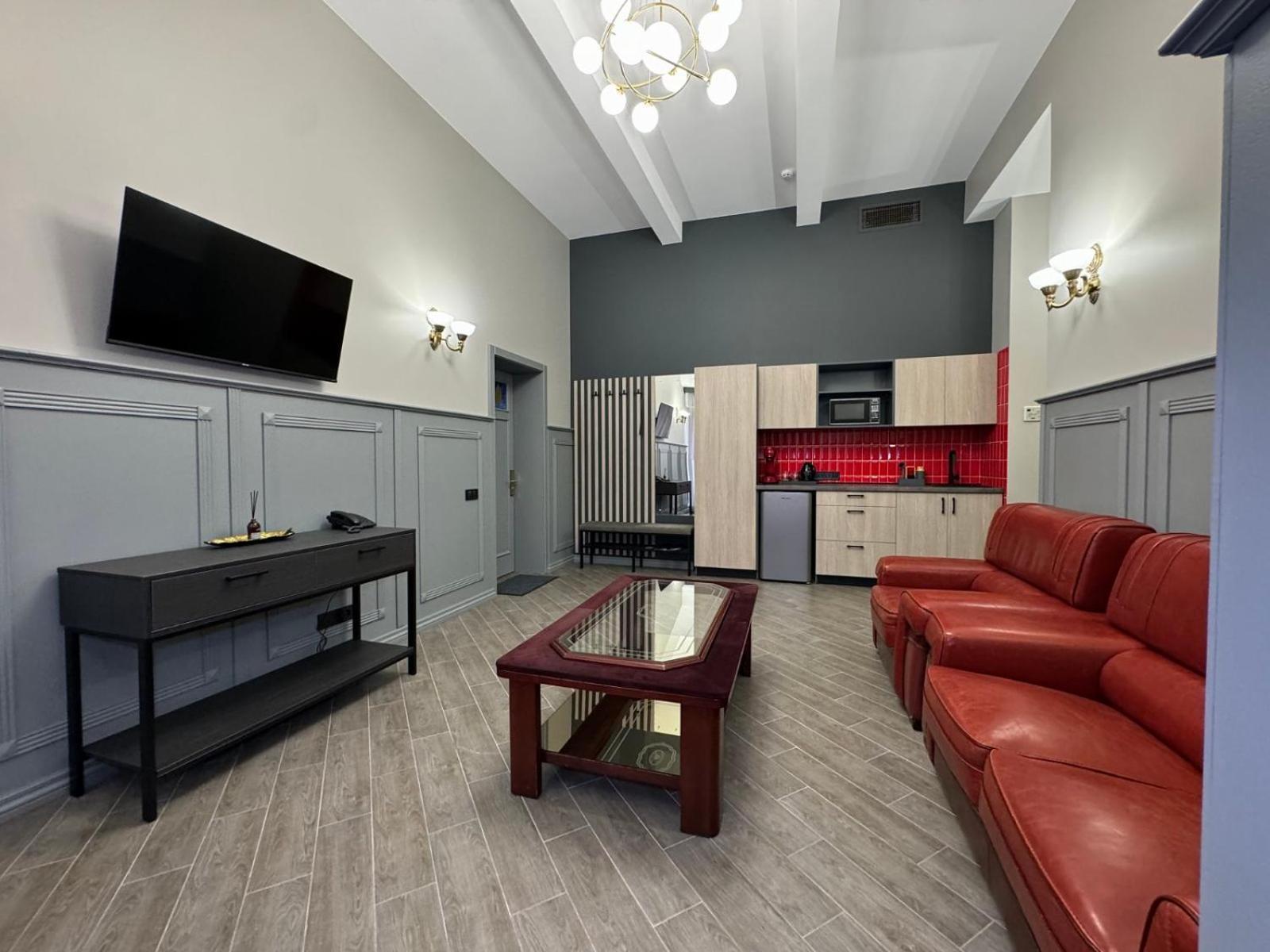 Aqvium Hotel Dnipro Eksteriør billede